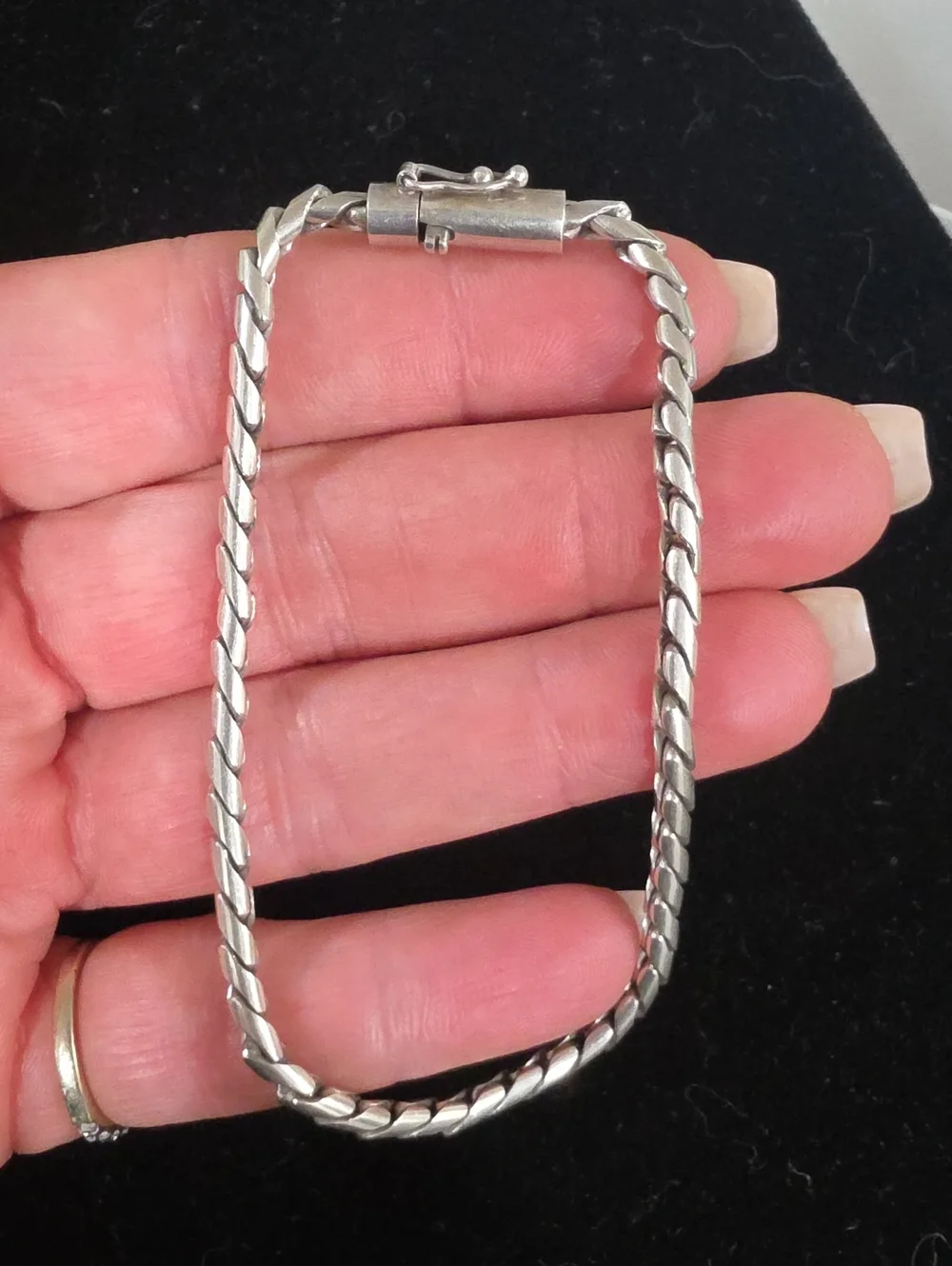 Sterling Silver 925 Twist Link Bracelet - Silver 8